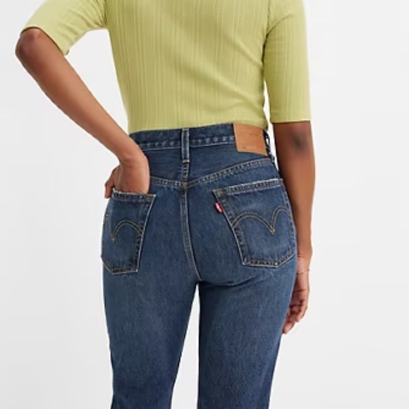 Levi’s 501 original fit - dark wash - worn once ! - Picture 5 of 5